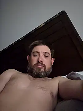 Snapshot of caliguy37 chatting on 04-20-26, 03:53 caliguy37 online show from 04-20-26, 03:53