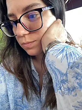 NadiraNoor online show from 05-24-26, 04:12