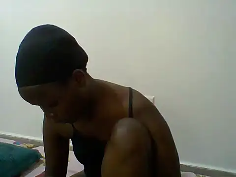 Snapshot of Creamy_Hotpussy25 chatting on 07-14-26, 10:21 Creamy Hotpussy25 online show from 07-14-26, 10:21