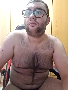 Javier bear online show from 10-30-25, 11:16