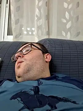 Javier bear online show from 12-14-25, 09:41