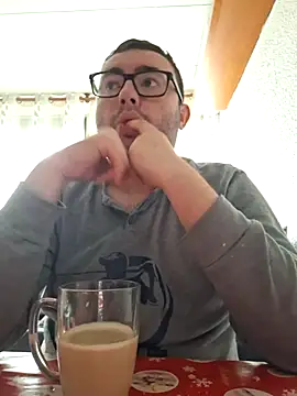 Javier bear online show from 02-01-26, 09:30