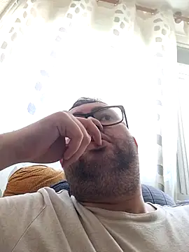 Javier bear online show from 04-14-26, 11:49