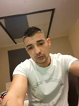 Zoltanioan26 online show from 01-19-26, 02:15