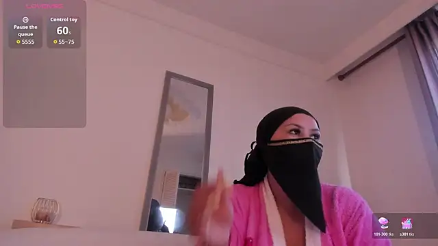 Snapshot of Amina_hafsa chatting on 12-01-25, 08:58 Amina hafsa online show from 12-01-25, 08:58