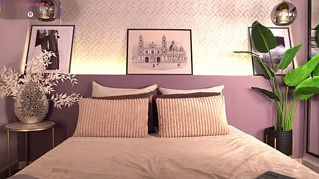 ElleDiane online show from 03-18-26, 10:35