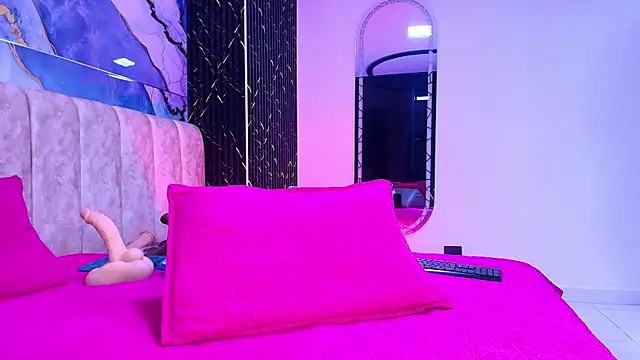 Snapshot of arl_chloee chatting on 07-17-26, 03:46 arl chloee online show from 07-17-26, 03:46