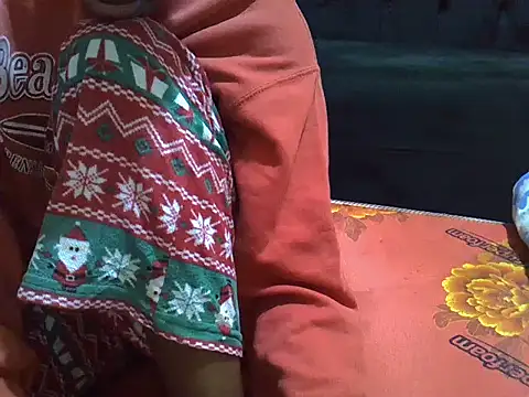 sweet veee online show from 11-21-25, 07:23