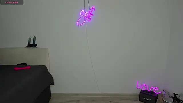 Bitch Coin online show from 10-15-25, 08:58