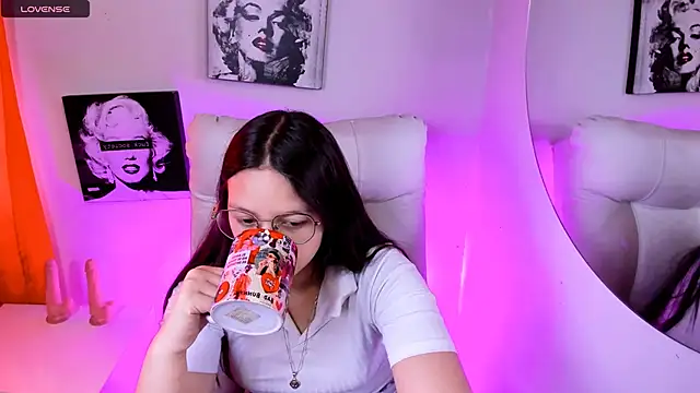 SamanthaRoldaan online show from 03-15-26, 07:31