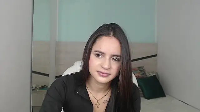 heidy hoiss online show from 12-23-24, 08:36