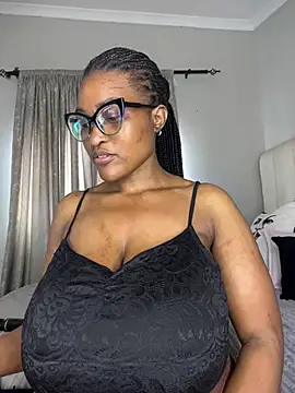 Snapshot of Bustygoddess32 chatting on 01-17-26, 05:56 Bustygoddess32 online show from 01-17-26, 05:56