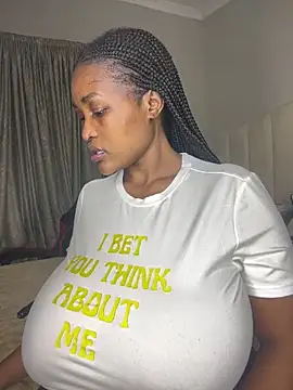 Snapshot of Bustygoddess32 chatting on 03-11-26, 06:14 Bustygoddess32 online show from 03-11-26, 06:14