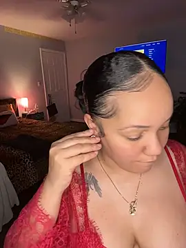 Snapshot of DestineeJayde chatting on 04-24-26, 04:59 DestineeJayde online show from 04-24-26, 04:59