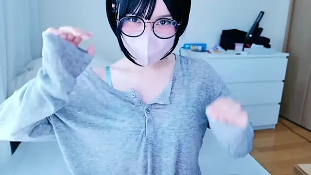  HIKARU  online show from 03-10-25, 12:07