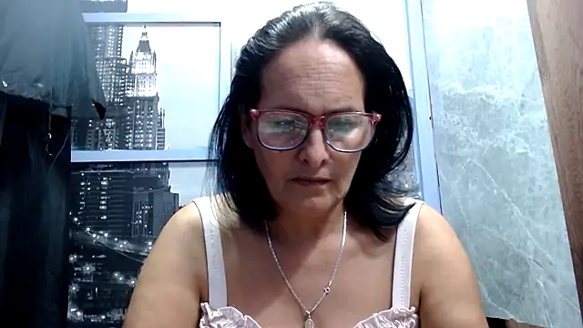 Snapshot of Nastylatinaxxx chatting on 04-18-26, 10:10 Nastylatinaxxx online show from 04-18-26, 10:10