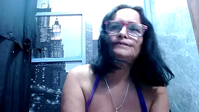 Snapshot of Nastylatinaxxx chatting on 04-21-26, 11:49 Nastylatinaxxx online show from 04-21-26, 11:49