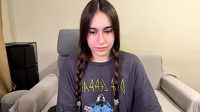 AliceKolltt online show from 02-13-26, 05:09