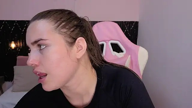 Aabby lee online show from 03-30-26, 06:53