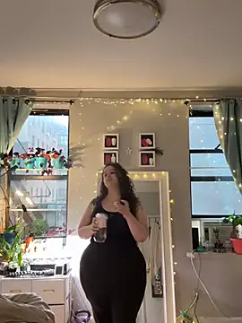 sylviahhh online show from 04-25-26, 10:18