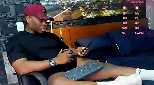 thomas santtos1 online show from 02-18-25, 08:03