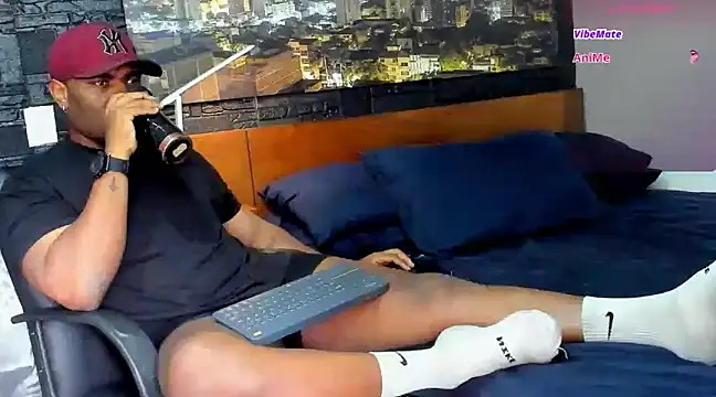 thomas santtos1 online show from 03-14-25, 01:35