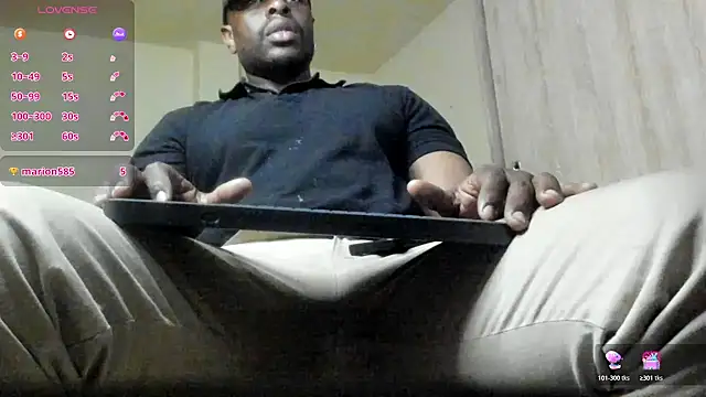 Snapshot of thomas_santtos1 chatting on 07-09-26, 01:59 thomas santtos1 online show from 07-09-26, 01:59