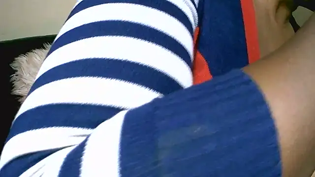 Bustypillows online show from 07-11-26, 04:53