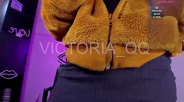 victoria qq online show from 12-01-24, 04:29