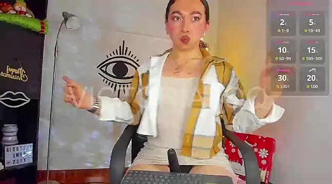 victoria qq online show from 12-11-24, 07:46