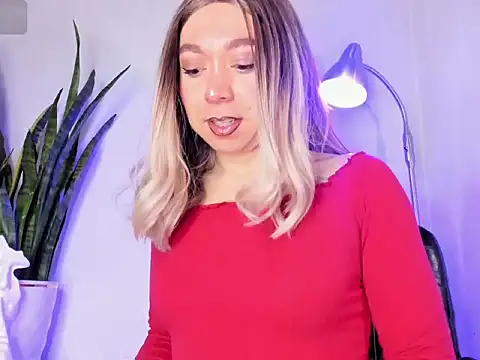 victoria qq online show from 10-26-25, 04:13