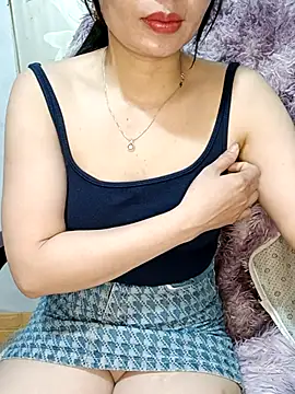 Blythe 69 online show from 02-14-26, 02:08