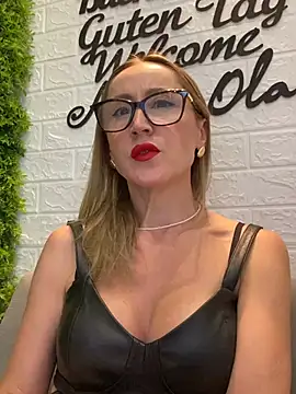 LauraDavis online show from 07-16-26, 10:32