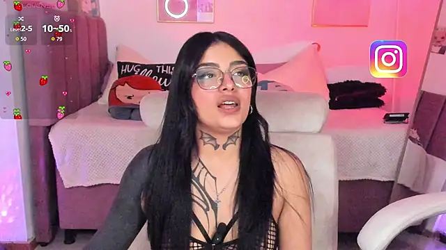 Hinataw33d01 online show from 11-12-25, 01:28