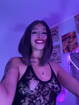 Snapshot of Hot_sophie_ chatting on 06-07-26, 02:27 Hot sophie online show from 06-07-26, 02:27