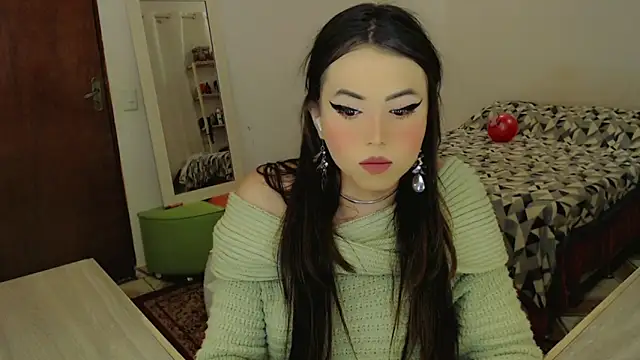 Snapshot of Sophie_Fantasys chatting on 06-22-26, 04:20 Sophie Fantasys online show from 06-22-26, 04:20