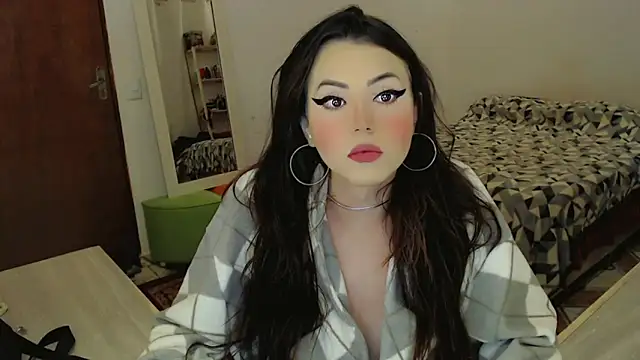 Snapshot of Sophie_Fantasys chatting on 06-26-26, 11:20 Sophie Fantasys online show from 06-26-26, 11:20