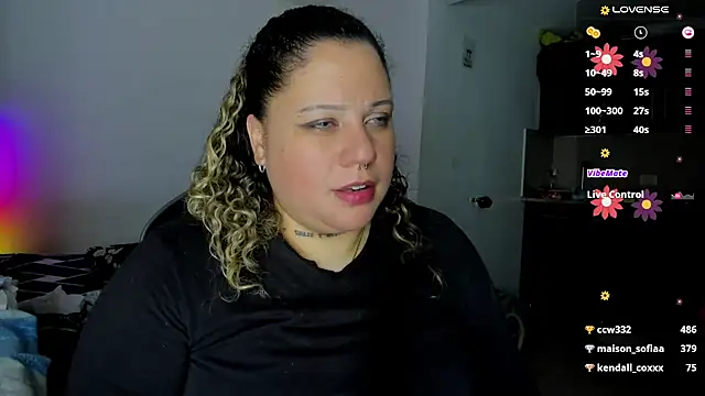 mariana maze online show from 03-02-25, 02:41