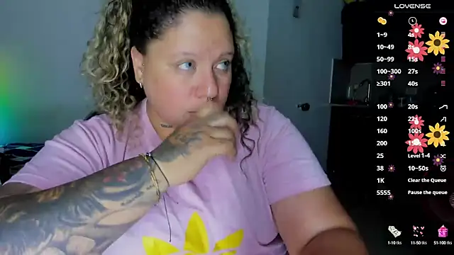 mariana maze online show from 03-06-25, 02:19