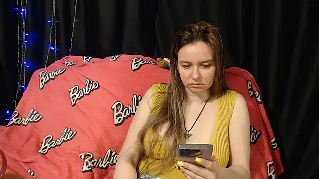 Snapshot of Milana69 chatting on 06-14-26, 04:09 Milana69 online show from 06-14-26, 04:09