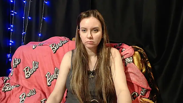 Snapshot of Milana69 chatting on 06-28-26, 06:25 Milana69 online show from 06-28-26, 06:25