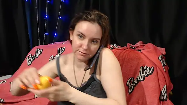 Snapshot of Milana69 chatting on 07-13-26, 04:32 Milana69 online show from 07-13-26, 04:32