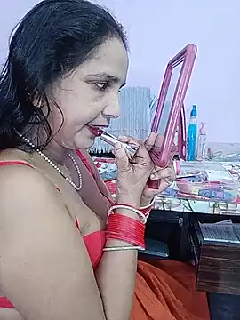 reemacouple007 online show from 07-01-26, 06:07