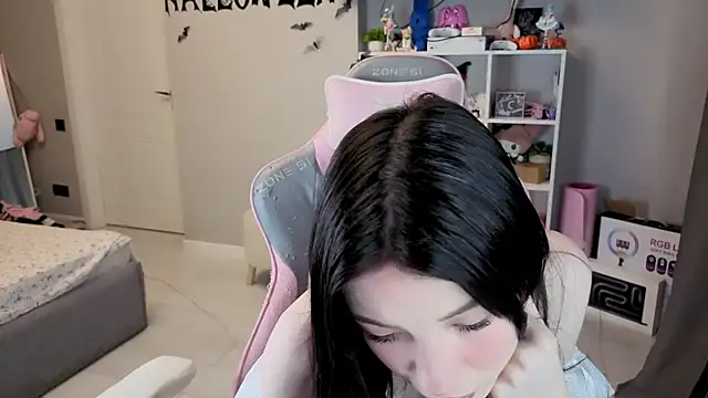 Aliceblush online show from 11-20-25, 02:06