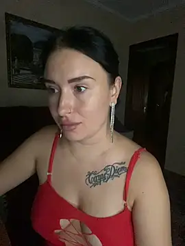 Snapshot of Roxana_Bell chatting on 07-16-26, 03:29 Roxana Bell online show from 07-16-26, 03:29