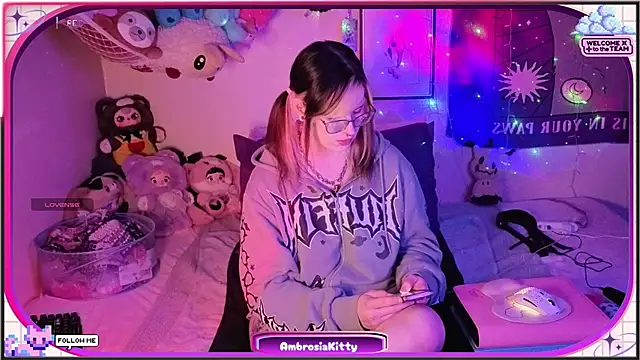 AmbrosiaKitty online show from 05-21-26, 10:44