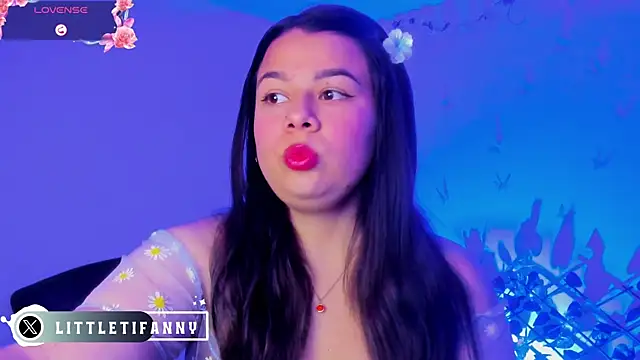 little tifanny82 online show from 04-15-26, 02:02