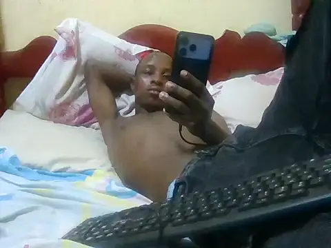 Snapshot of swthairydic chatting on 07-25-26, 04:15 swthairydic online show from 07-25-26, 04:15