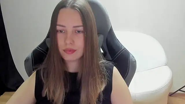 Mia shy1 online show from 06-04-26, 05:13