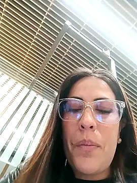 Lena-32 online show from 03-28-26, 11:15